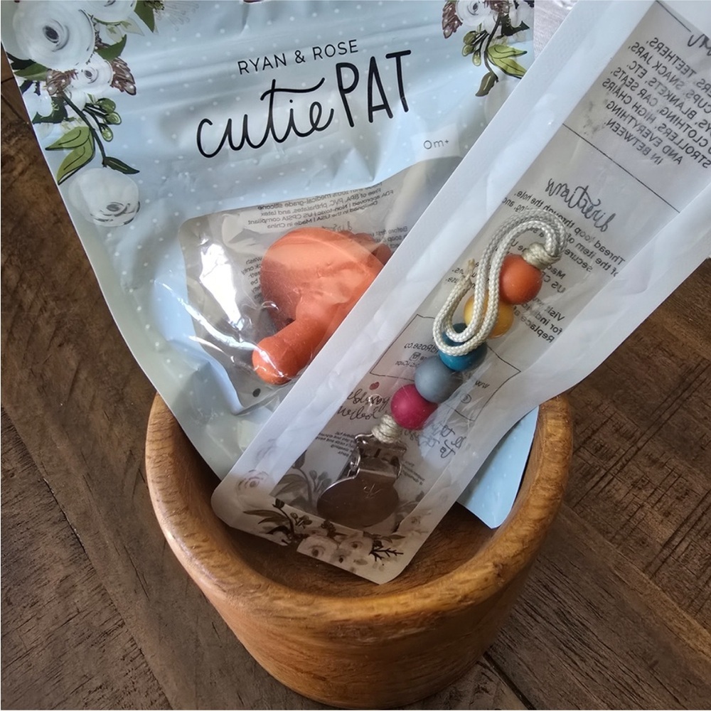NWT Rainbow/Orange Ryan & Rose Cutie PAT Pacifier and Teether Set